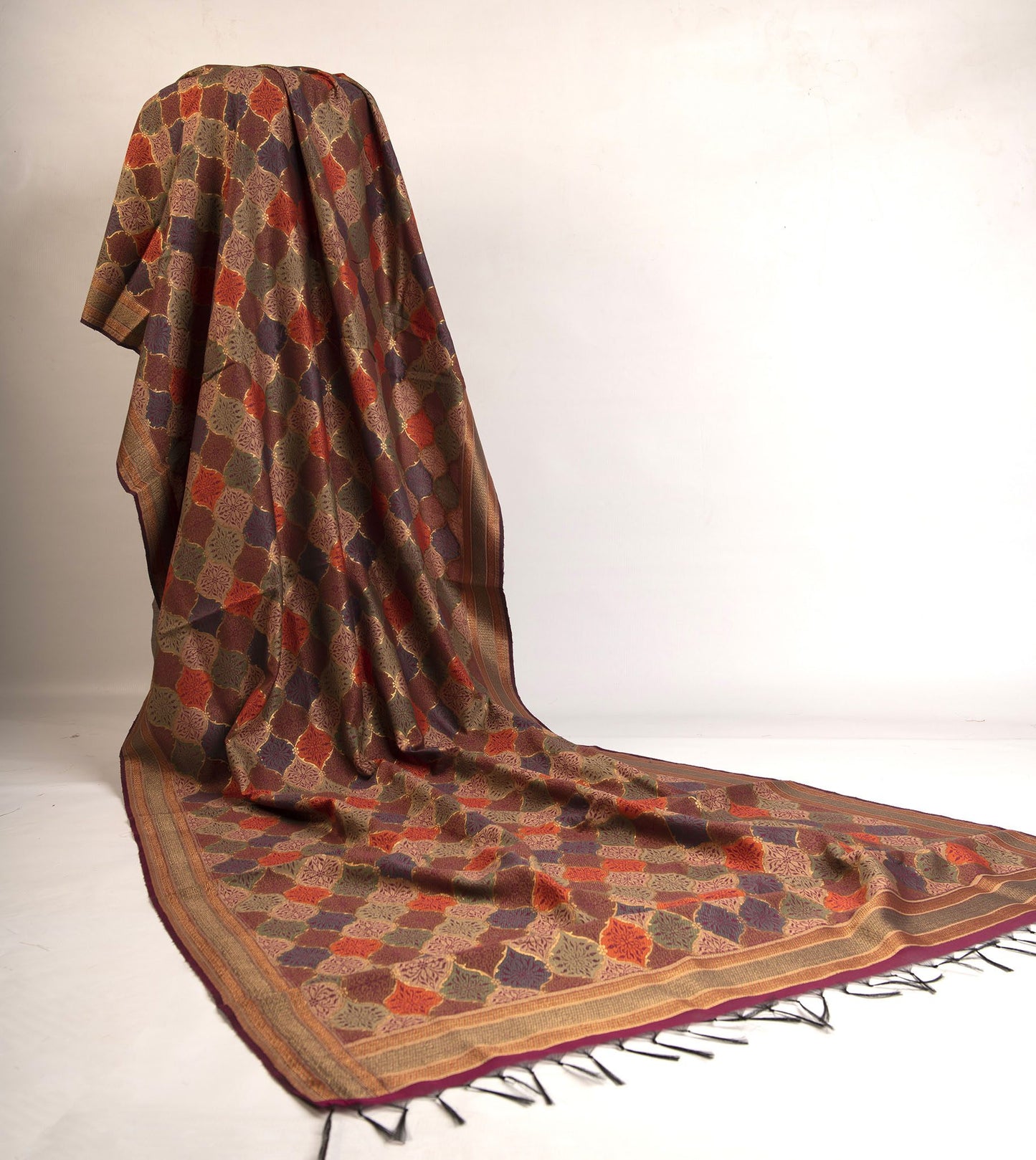 Safavid Pattern  – DOAZ436-1